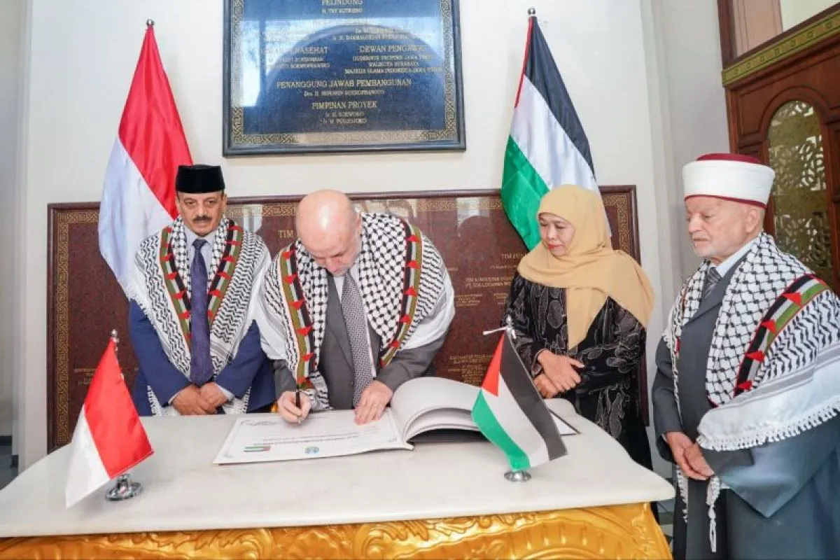 Khofifah dan Tokoh Palestina Bahas Penguatan Persaudaraan serta Kerja Sama